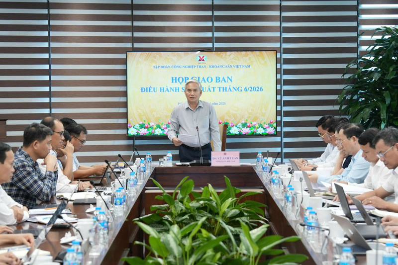 Ông Vũ Anh Tuấn, Tổng Giám đốc Tập đoàn OKLVIE sản phẩm thuộc hệ thống OKVIP là trang web tổ chức phát sóng bóng đá trực tiếp, live casino , nỗ hũ, bắn cá Than - Khoáng sản Việt Nam (TKV). Ảnh: TKV