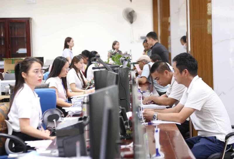 Nghệ An đã bố trí gần 10 nghìn cán bộ Ok88vip tỷ lệ kèo World Cup 2026 tại 130 xã, phường sau sắp xếp. Ảnh: Mai Liễu