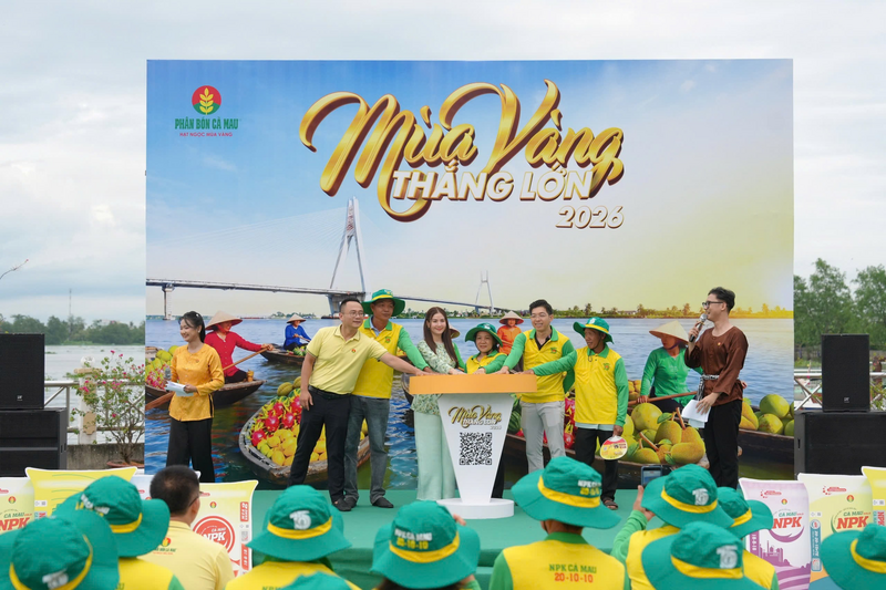 Toàn cảnh sự kiện livestream tại bến Ninh Kiều. Ảnh: PVCFC