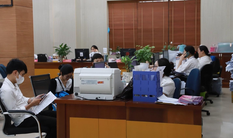 Giai đoạn 2027 - 2031, hệ thống chính trị tiếp tục thực hiện tinh giản biên chế từ 5 đến 10% trên cơ sở kế hoạch, lộ trình và cam kết trách nhiệm của từng cơ quan, đơn vị, tổ chức, địa phương. Ảnh: Nguyên Khánh