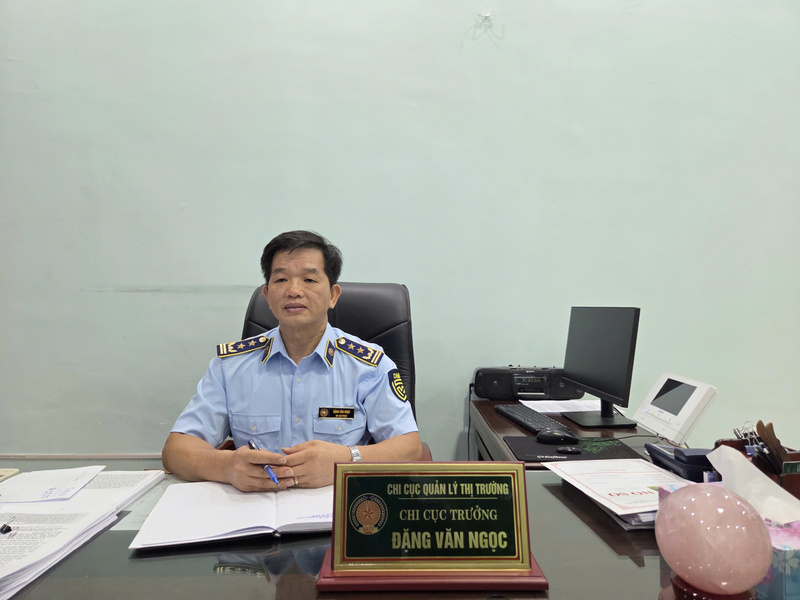 Ông Đặng Văn Ngọc, Chi cục trưởng Chi cục Quản lý thị trường tỉnh Lạng Sơn. Ảnh: Văn Thi