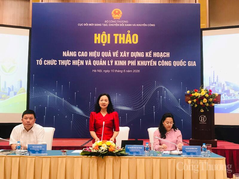Bà Nguyễn Thị Lâm Giang - Cục trưởng Cục ĐCK phát biểu tại hội thảo. Ảnh: Hoa Quỳnh
