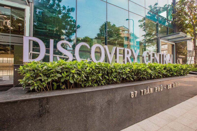 Discovery Central tọa lạc tại vị trí kim cương giữa khu vực trung tâm Ba Đình, Hà Nội.