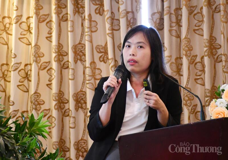 Bà Vũ Văn Phong - Giám đốc Kinh doanh Thương mại điện tử Công ty CP Logistics Vinalink. Ảnh: Thanh Minh.