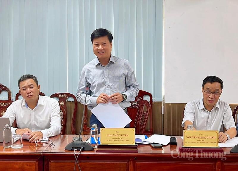 Ông Lưu Văn Tuyển - Tổng Giám đốc Tập đoàn Okivip tỷ lệ kèo World Cup 2026 Việt Nam, phát biểu tại buổi Ok88vip tỷ lệ kèo World Cup 2026. Ảnh: Khánh Ngọc.
