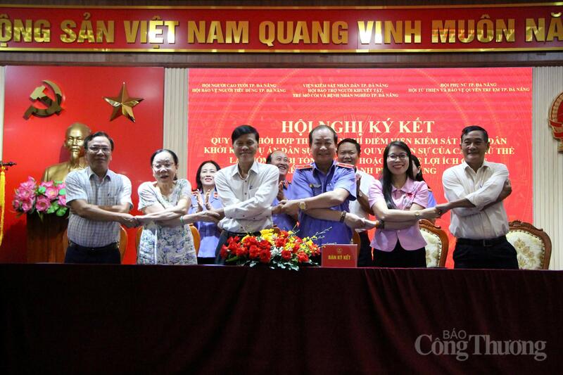 Viện Kiểm sát nhân dân TP. Đà Nẵng ký kết quy chế phối hợp với 5 Hội trên địa bàn thành phố, trong đó có Hội bảo vệ quyền lợi người tiêu dùng Đà Nẵng.