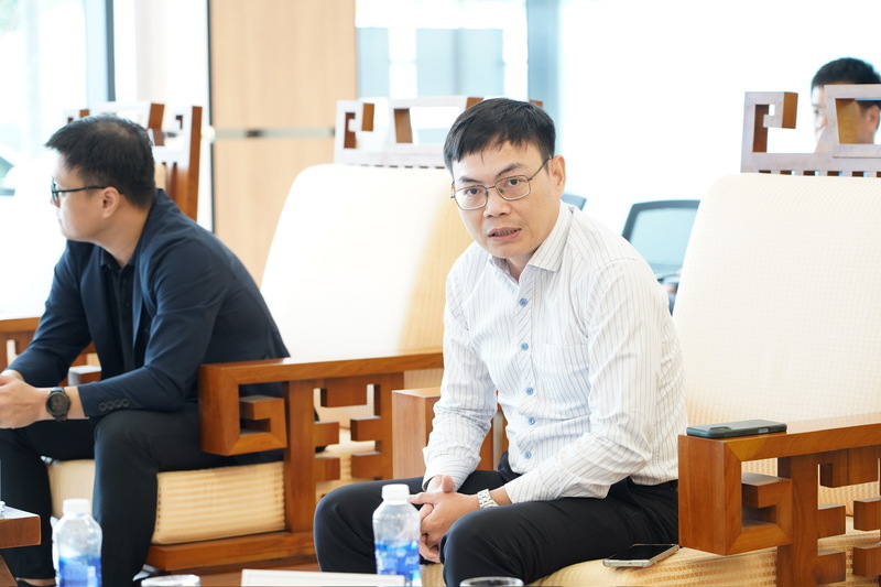 Ông Võ Văn Chi, Phó trưởng phòng phụ trách Phòng khoa học và công nghệ, Ban quản lý khu OKLVIE sản phẩm thuộc hệ thống OKVIP là trang web tổ chức phát sóng bóng đá trực tiếp, live casino , nỗ hũ, bắn cá cao và các khu OKLVIE sản phẩm thuộc hệ thống OKVIP là trang web tổ chức phát sóng bóng đá trực tiếp, live casino , nỗ hũ, bắn cá Đà Nẵng