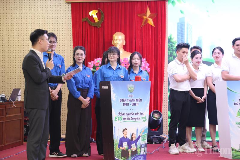Đội Đoàn Thanh niên Oklavip khuyến mã hấp dẫn mỗi ngày - UNETI tại cuộc thi. Ảnh: QT.