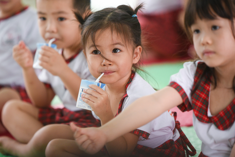 Bà Thái Hương và TH đã hiện thực hóa khát vọng làm người nội trợ tử tế cho người Việt và làm ra ly sữa tươi sạch bằng cả trái tim và tấm lòng của một người mẹ.