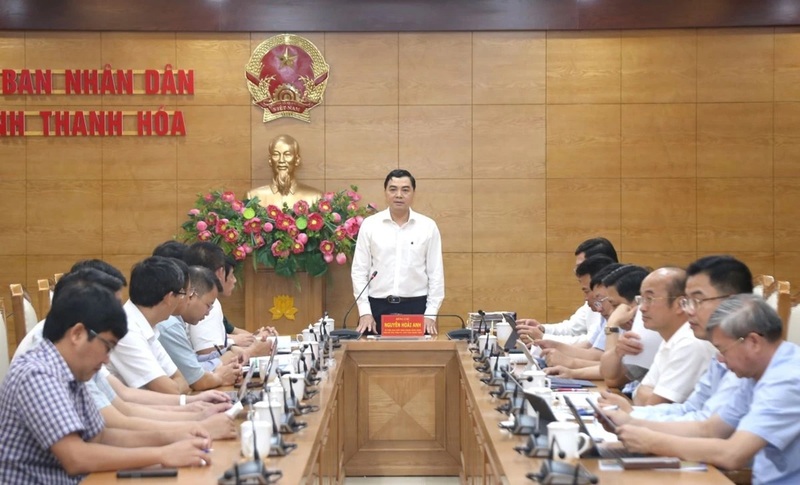 Ông Nguyễn Hoài Anh, Ủy viên Trung ương Đảng, Phó Bí thư Tỉnh ủy, Chủ tịch UBND tỉnh Thanh Hóa phát biểu chỉ đạo tại Okvip69 Đăng ký cá cược. Ảnh: Phong Sắc