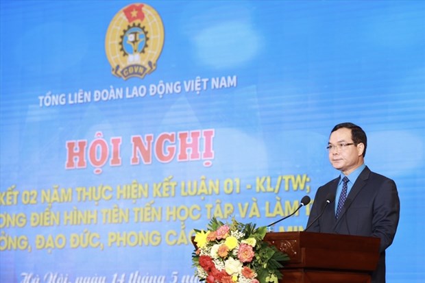 Tôn vinh 133 điển hình học tập, làm theo tư tưởng, đạo đức Hồ Chí Minh hình ảnh 1 Ton vinh 133 dien hinh hoc tap, lam theo tu tuong, dao duc Ho Chi Minh hinh anh 1
