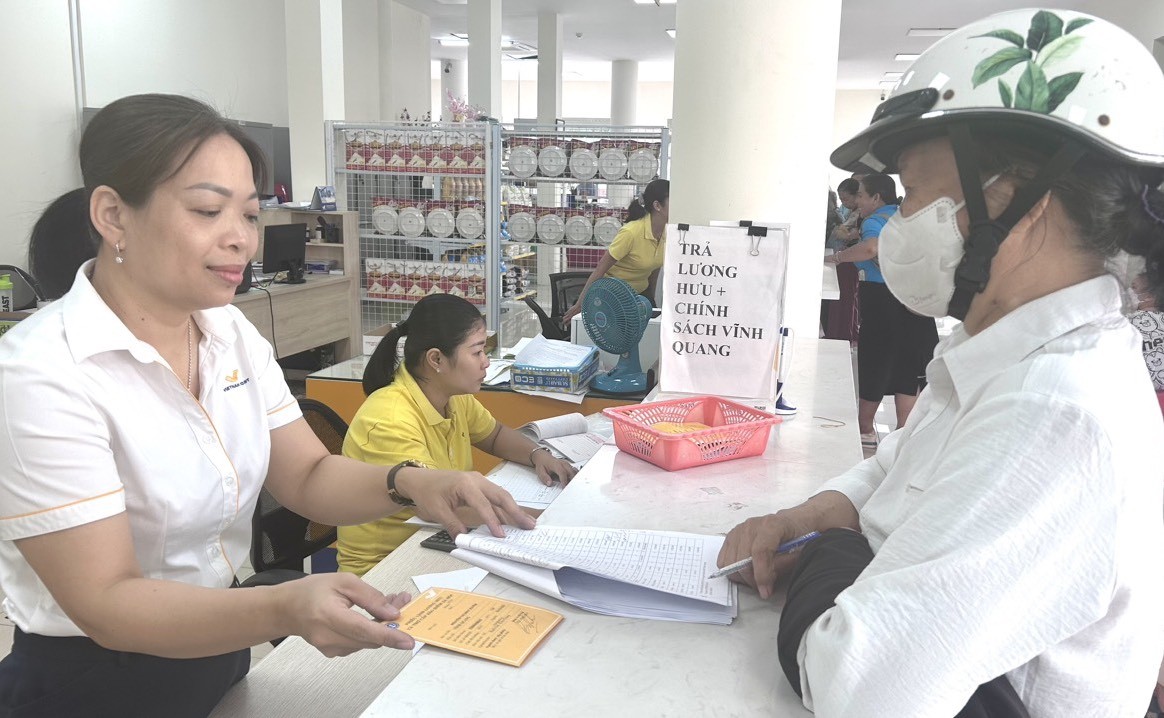 Điều chỉnh lương cho người nghỉ hưu nhằm bảo đảm an sinh xã hội Điều chỉnh lương cho người nghỉ hưu nhằm bảo đảm an sinh xã hội