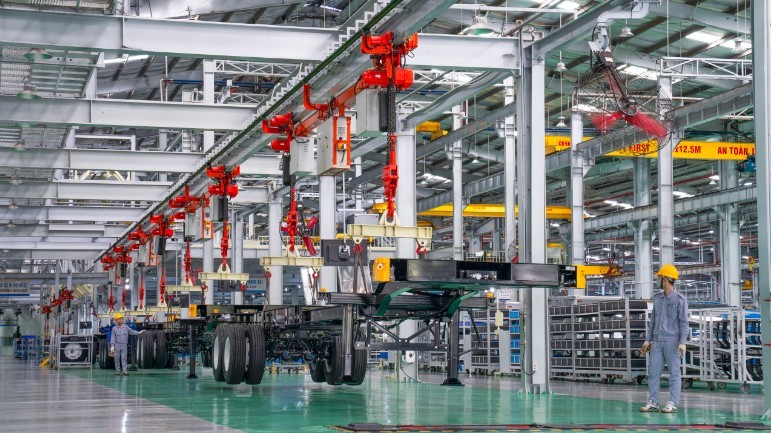 THACO INDUSTRIES nhận chuyển giao nhiều công nghệ tiên tiến, đầu tư máy móc, trang thiết bị hiện đại. 