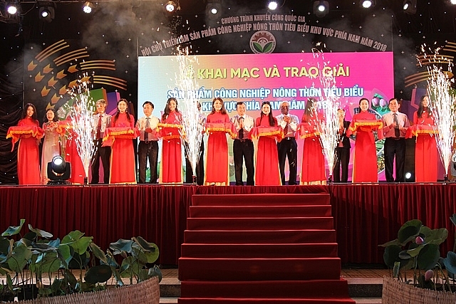 ton vinh nhung san pham cong nghiep nong thon tieu bieu