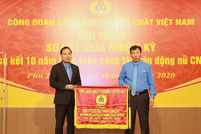 vinachem cong doan dong vai tro then chot