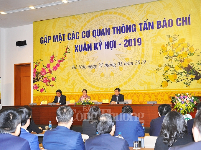 Cơ quan quản lý báo chí, cơ quan báo chí phối hợp chặt chẽ hơn với Văn phòng Quốc hội co quan quan ly bao chi co quan bao chi phoi hop chat che hon voi van phong quoc hoi