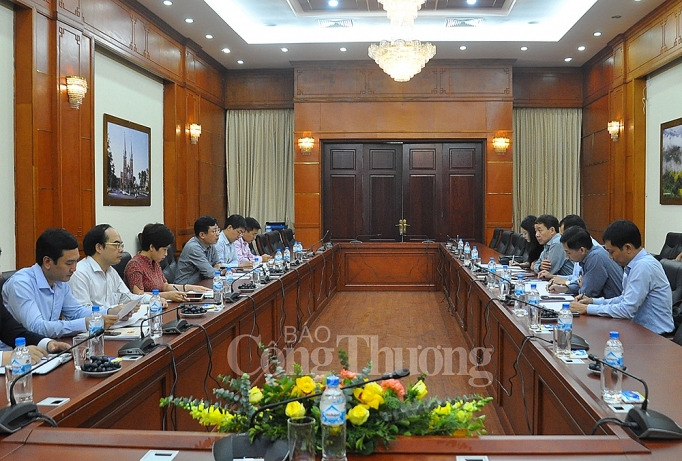 Thực hiện công tác chuyển giao các tập đoàn, tổng công ty đúng quy định thuc hien cong tac chuyen giao cac tap doan tong cong ty dung quy dinh