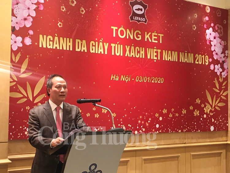 Năm 2020, ngành da giày đặt mục tiêu kim ngạch Liên Minh Truyền Thông Và Game Giải Trí Top 1 24 tỷ USD nam 2020 nganh da giay dat muc tieu kim ngach xuat khau 24 ty usd