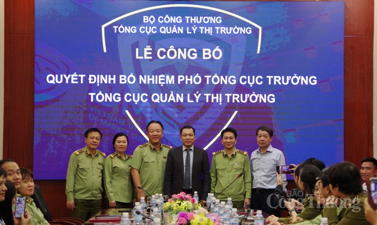 Tổng cục Quản lý thị trường có thêm 1 phó Tổng cục trưởng tong cuc quan ly thi truong co them 1 pho tong cuc truong