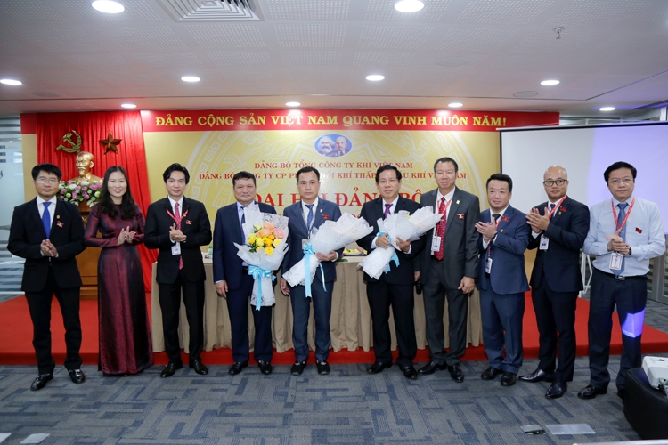 Đảng bộ KTA: Không ngừng ổn định và phát triển dang bo kta khong ngung on dinh va phat trien