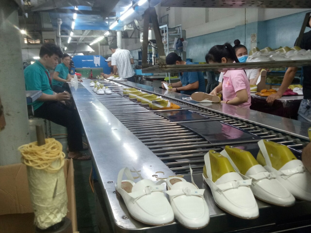 Vượt sóng Covid- 19: Ngành da giày mong chờ thực thi chính sách vuot song covid 19 nganh da giay mong cho thuc thi chinh sach