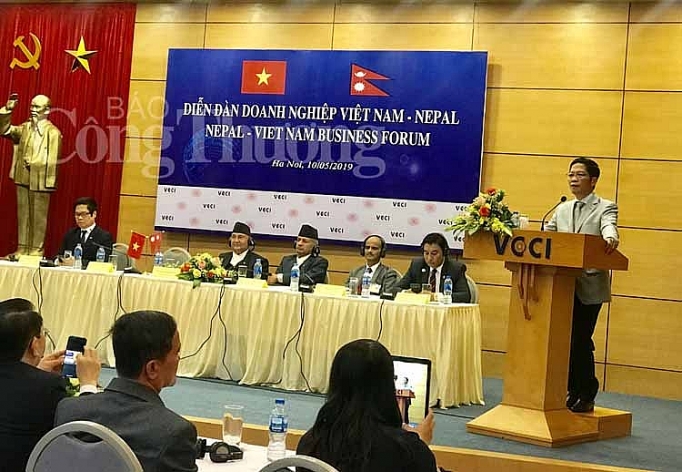 tiem nang hop tac dau tu thuong mai viet nam nepal con rat lon
