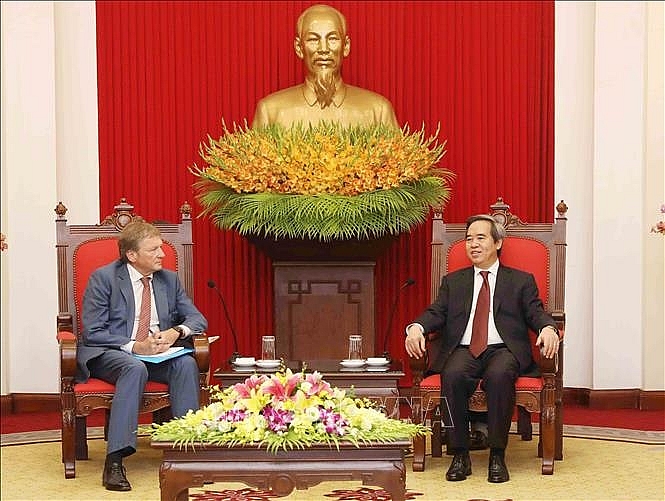 Phấn đấu kim ngạch thương mại Việt Nam- LB Nga đạt 10 tỷ USD vào năm 2020 phan dau kim ngach thuong mai viet nam lien bang nga dat 10 ty usd vao nam 2020