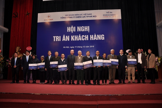 evn hanoi tri an khach hang khach hang su dung dien tren dia ban thu do