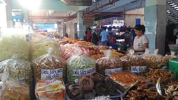 Rục rịch thị trường bánh mứt Tết ruc rich thi truong banh mut tet
