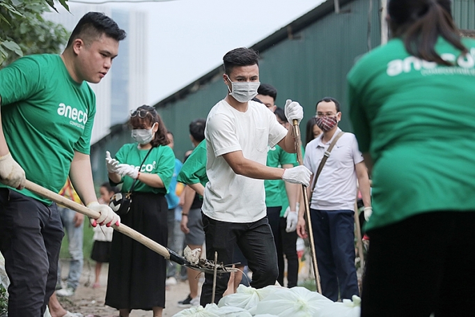 Tuyển thủ Quang Hải mong muốn lan tỏa hành động Okvip1 Link Vào Nổ Hũ Mới Nhất đến giới trẻ tuyen thu quang hai mong muon lan toa hanh dong bao ve moi truong den gioi tre