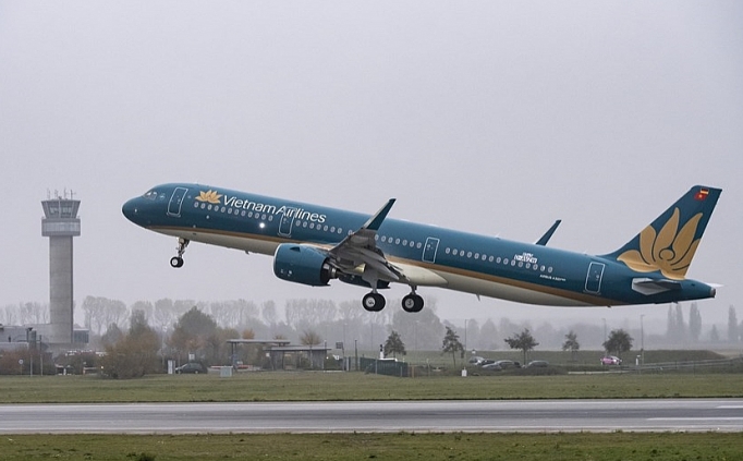 Vietnam Airlines nhận máy bay A321neo đầu tiên vietnam airlines nhan may bay a321neo dau tien