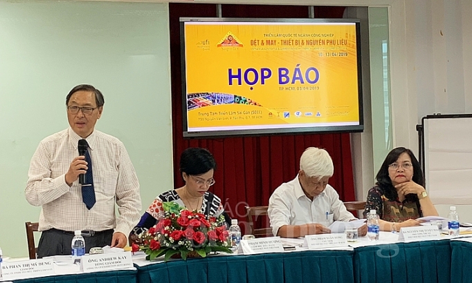 1050 nha cung ung quoc te tham du saigon tex saigon fabric 2019