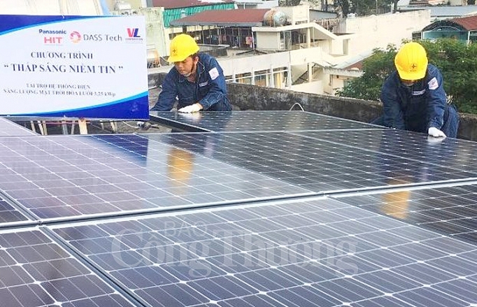 Người dân TP. Hồ Chí Minh được ngành điện trả tiền mua điện mặt trời áp mái nguoi dan tp ho chi minh duoc nganh dien tra tien mua dien mat troi ap mai