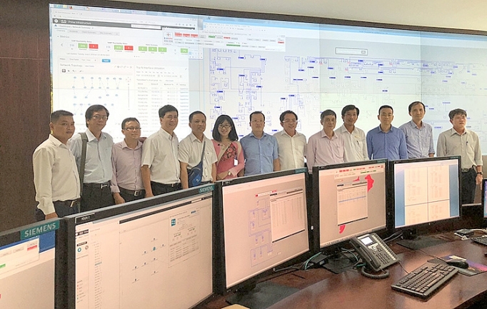 Điện lực miền Nam tập trung đầu tư mở rộng lưới điện thông minh dien luc mien nam tap trung dau tu mo rong luoi dien thong minh