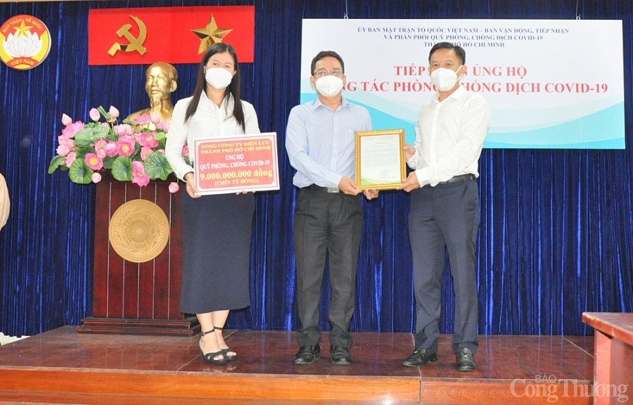 Ngành điện TP. Hồ Chí Minh: Trao 9 tỷ đồng ủng hộ cho các bệnh viện tuyến đầu điều trị Covid-19