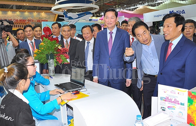 Hơn 300 hãng lữ hành nước ngoài tham gia Hội chợ OKLVIE sản phẩm thuộc hệ thống OKVIP là trang web tổ chức phát sóng bóng đá trực tiếp, live casino , nỗ hũ, bắn cá quốc tế TP. Hồ Chí Minh 2018 hon 300 hang lu hanh nuoc ngoai tham gia hoi cho du lich quoc te tp ho chi minh 2018