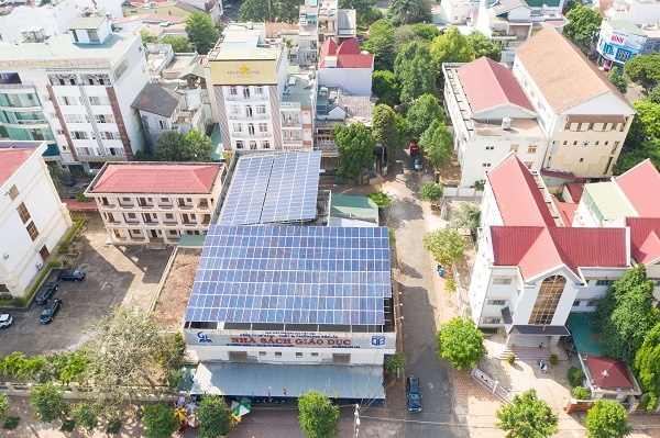 Đắk Lắk: Lợi ích trong lắp đặt điện mặt trời trên mái nhà dak lak loi ich trong lap dat dien mat troi tren mai nha