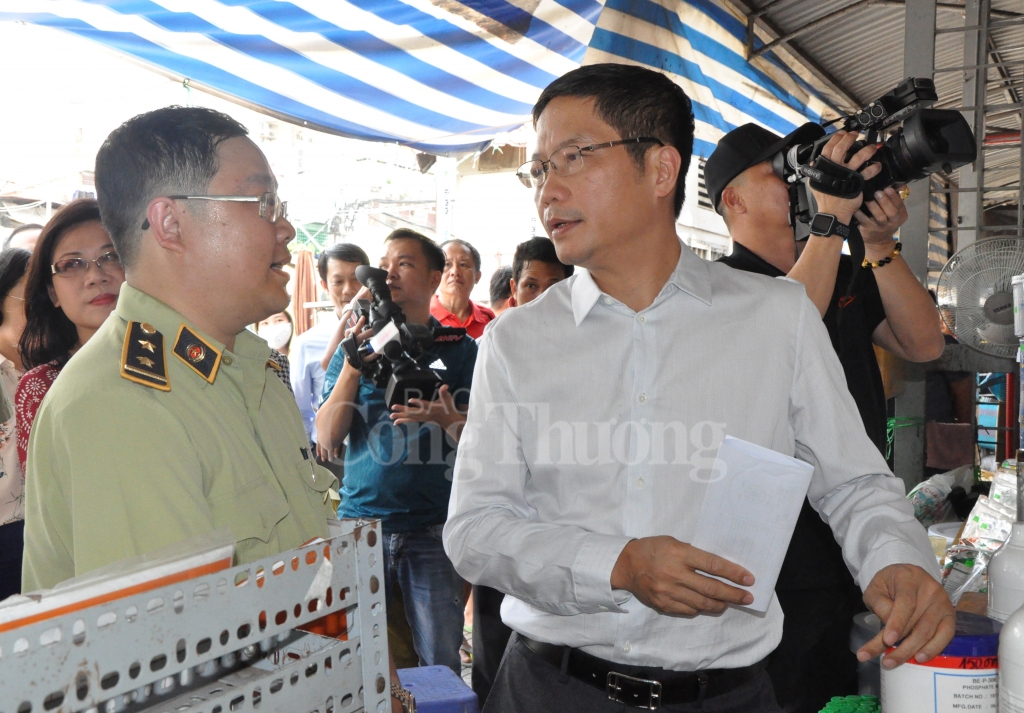Bộ trưởng Trần Tuấn Anh: Xử lý tận gốc rễ, không chùn tay trước vi phạm bo truong tran tuan anh xu ly tan goc re khong chun tay truoc vi pham