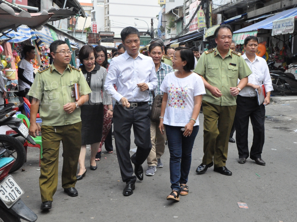 Bộ trưởng Trần Tuấn Anh: Xử lý tận gốc rễ, không chùn tay trước vi phạm bo truong tran tuan anh xu ly tan goc re khong chun tay truoc vi pham