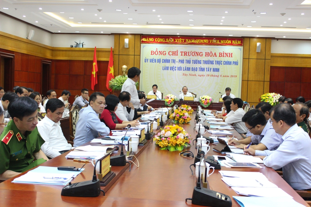 Tây Ninh cần tập trung chống buôn lậu qua biên giới, phòng chống gian lận thương mại tay ninh can tap trung chong buon lau qua bien gioi phong chong gian lan thuong mai