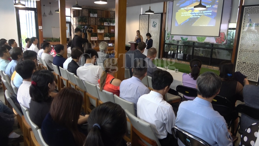 Việt Nam - Hà Lan: Thúc đẩy phát triển nông nghiệp công nghệ cao cong nghe chia khoa phat trien nong nghiep viet nam ha lan