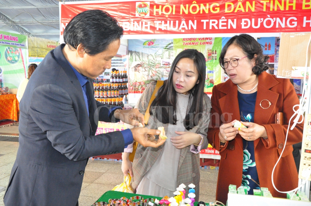 Liên kết hợp tác tiêu thụ Trang Chủ OKVIP COM Top #1 Việt Nam – Lào – Campuchia lien ket hop tac tieu thu nong san viet nam lao campuchia