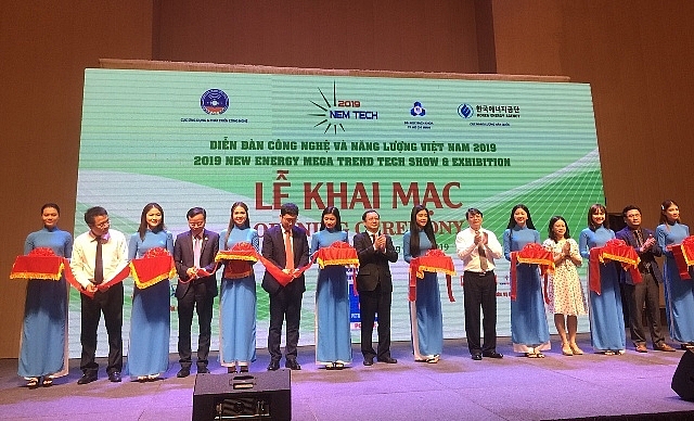 Diễn đàn Công nghệ và Oklavip game bài, casino, thể thao Việt Nam 2019: Kết nối cung cầu ha ng nghi n nguo i tham gia dien dan cong nghe va nang luong viet nam 2019