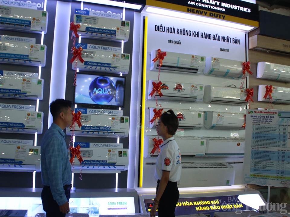Đà Nẵng: "Nóng" mặt hàng điều hòa, quạt làm mát da nang nong mat hang dieu hoa quat lam mat