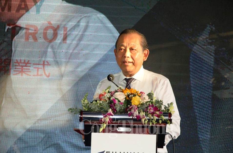 Bình Định: Khánh thành nhà máy điện mặt trời trên cánh đồng cát binh dinh khanh thanh nha may dien mat troi tren canh dong cat