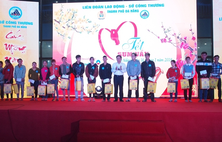 Đà Nẵng: Hơn 100 tỷ đồng cho “Tết sum vầy 2019” da nang hon 100 ty dong cho tet sum vay 2019