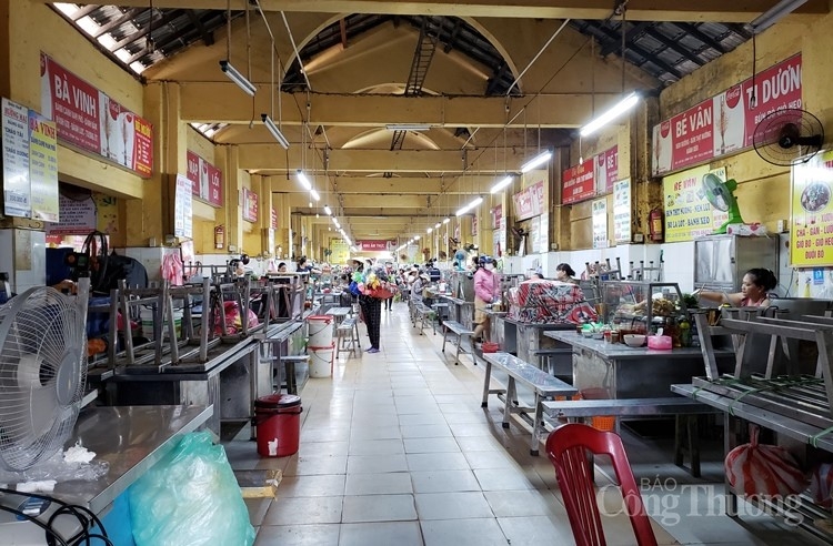 Đà Nẵng: Chợ truyền thống “đìu hiu” trong mùa dịch Covid-19 da nang cho truyen thong diu hiu trong mua dich covid 19