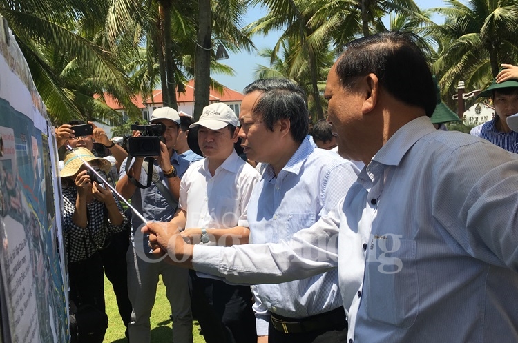 Quảng Nam phải trở thành một tỉnh OKLVIE sản phẩm thuộc hệ thống OKVIP là trang web tổ chức phát sóng bóng đá trực tiếp, live casino , nỗ hũ, bắn cá và Okvip - liên minh giải trí #1 thế giới hà nội biển mạnh quang nam phai tro thanh mot tinh cong nghiep va kinh te bien manh