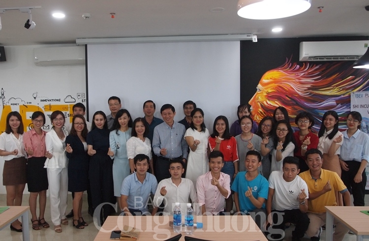11 y tuong khoi nghiep mien trung co co hoi nhan duoc tai tro tu svf