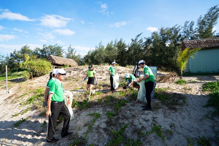 Ra quân “Vì Hội An sạch hơn” ra quan vi hoi an sach hon